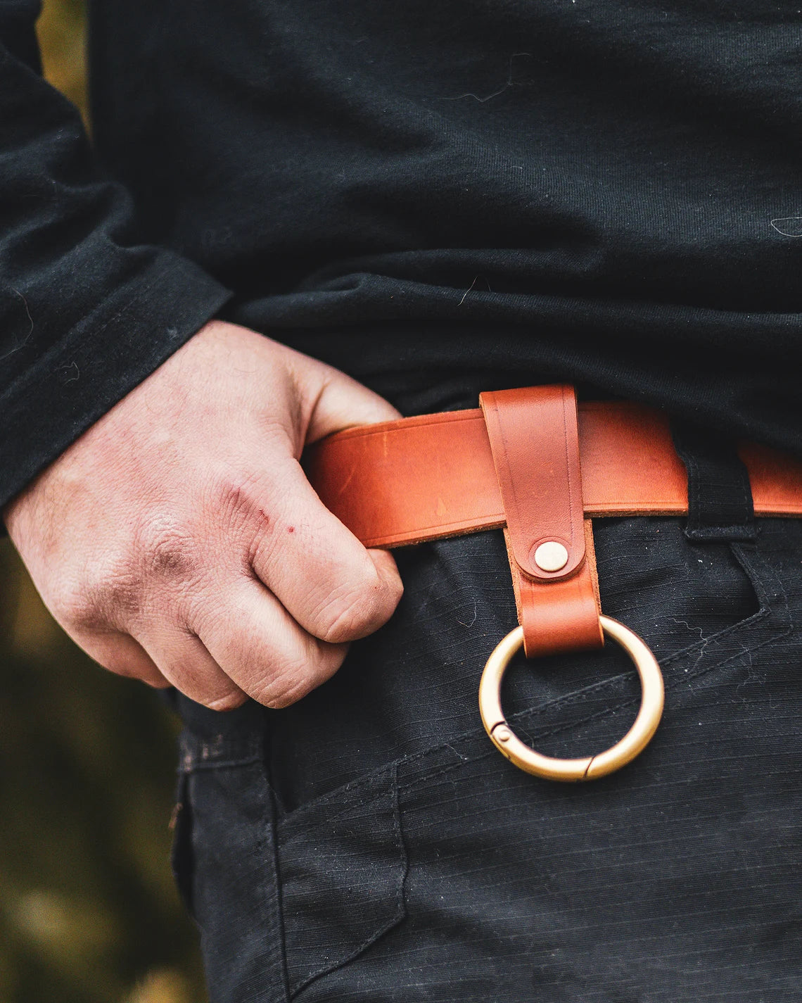 Leather Bushcraft Knife Sheath: Firesteel Loop & Dangler