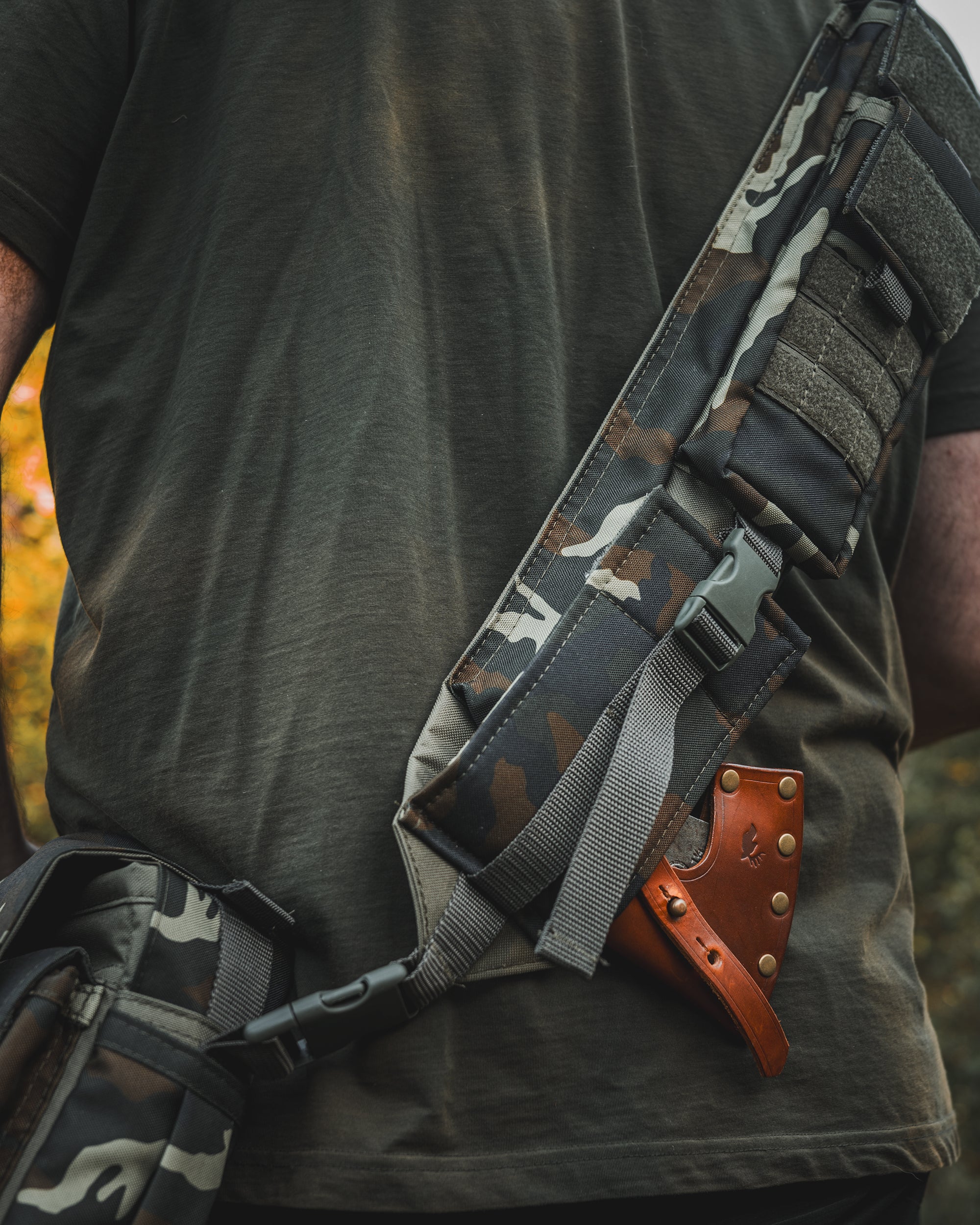 Whats In My EDC Pack? Hidden Woodsmen M55 Haversack Review