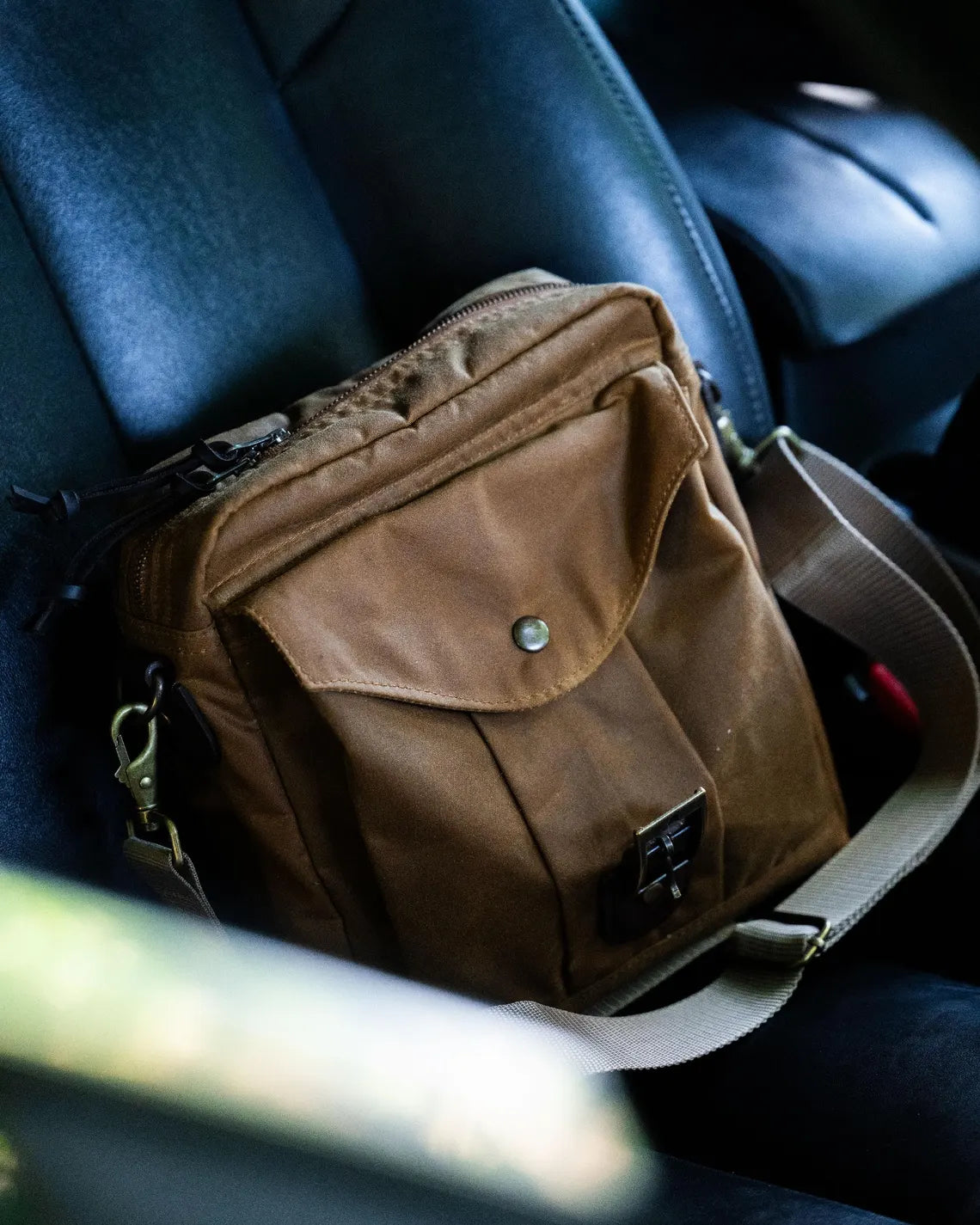 Waxed Canvas Oilskin Satchel in Beige