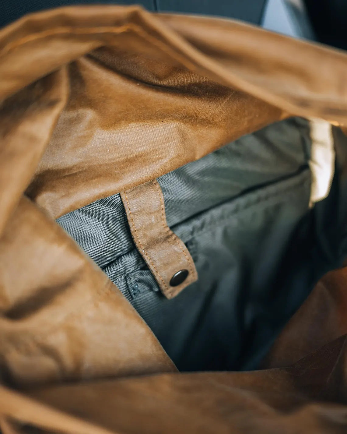 Oilskin Outdoor Roll Top Backpack in Coyote Desert