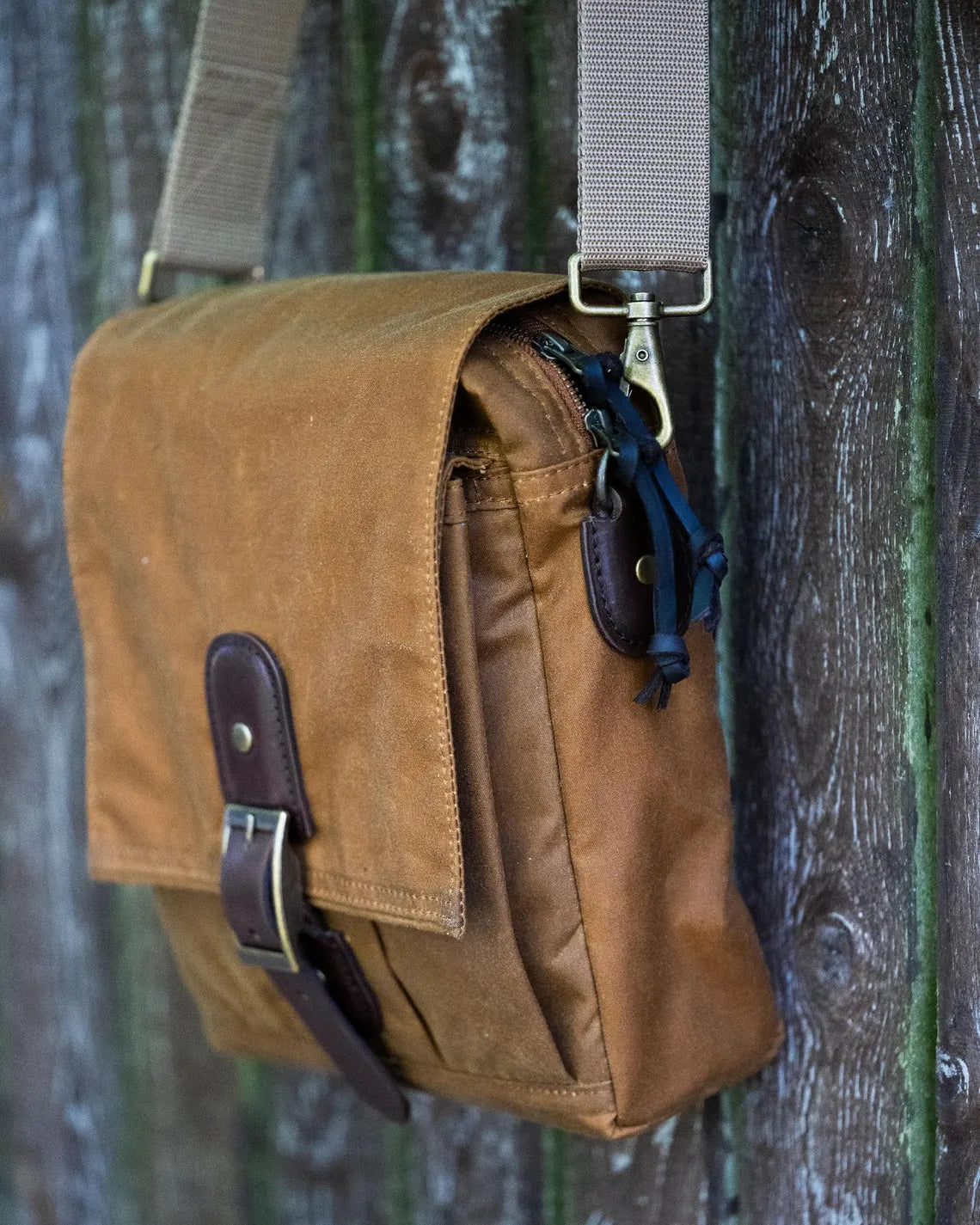 Waxed Canvas Oilskin Satchel in Beige