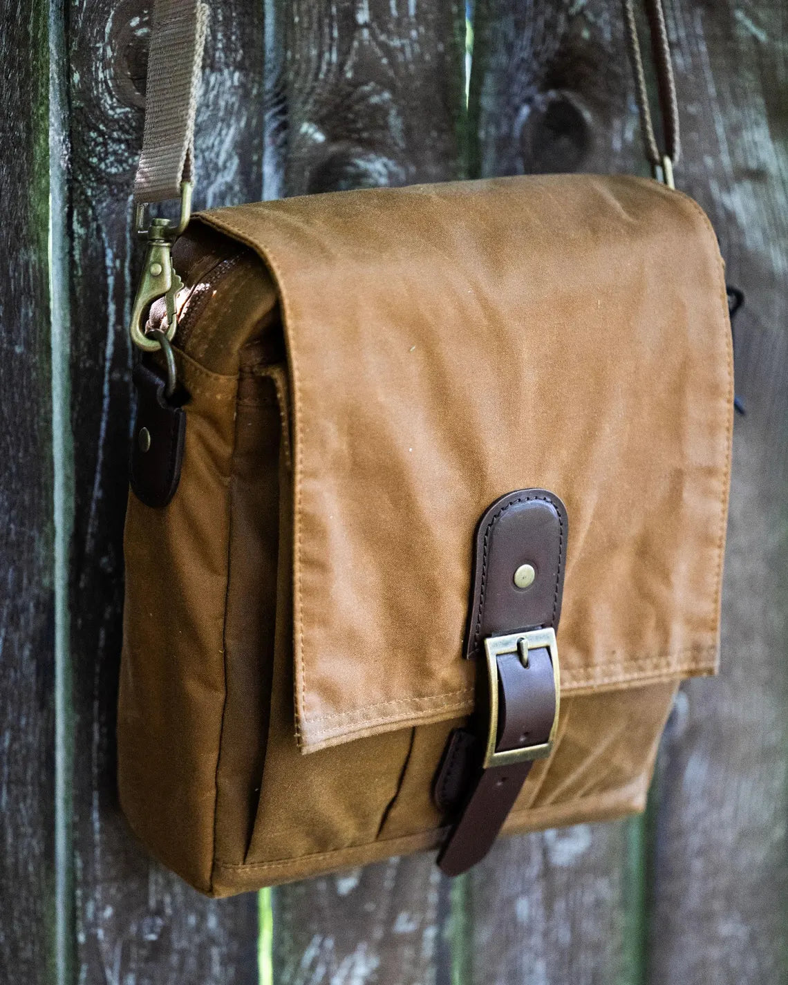 Waxed Canvas Oilskin Satchel in Beige