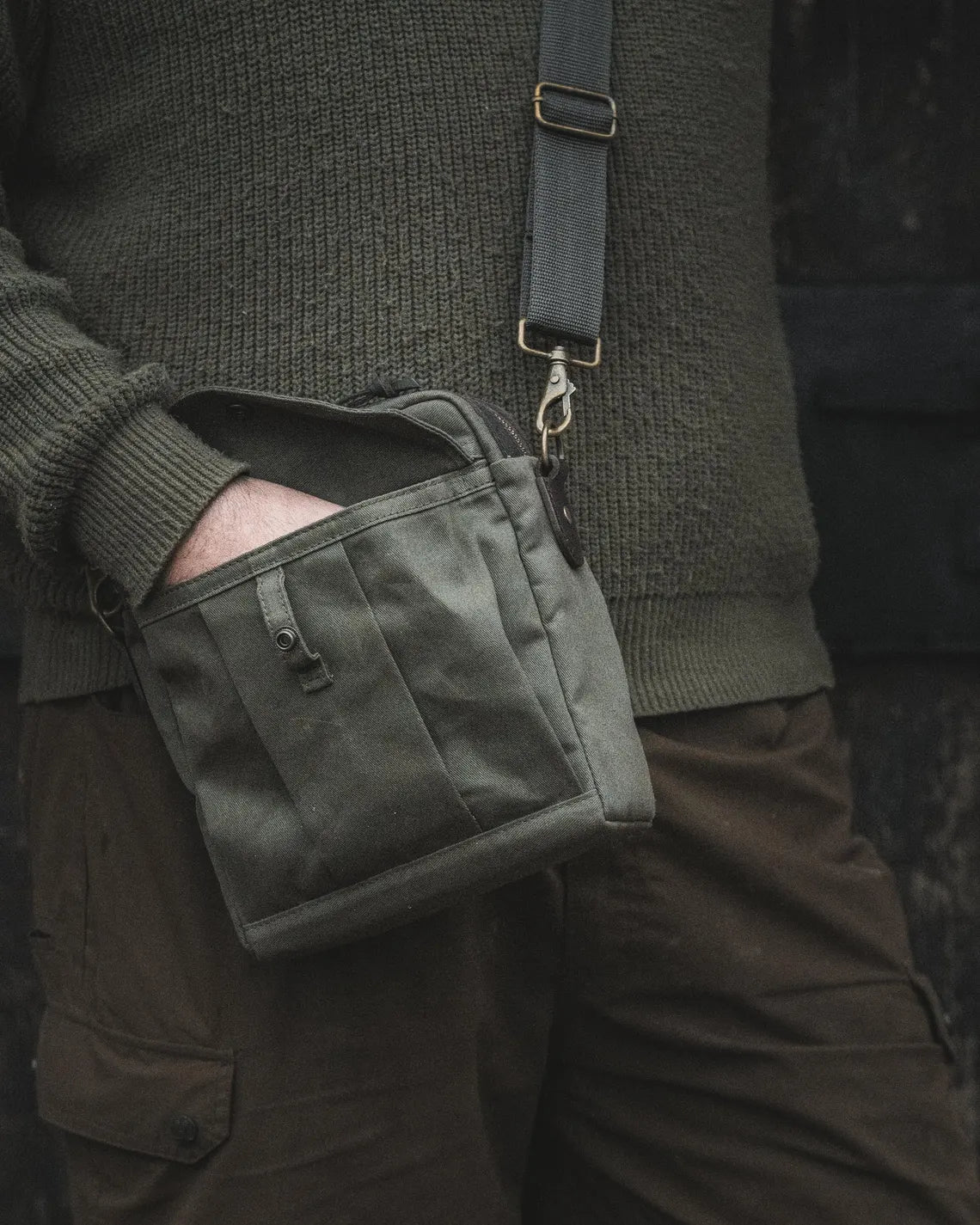 Small Dry Waxed Canvas Shoulder Bag