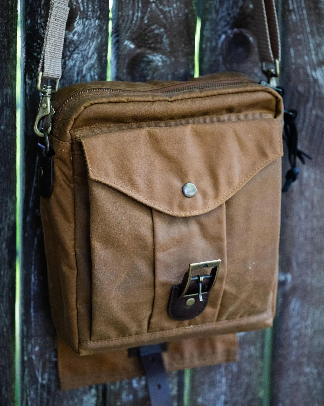 Waxed Canvas Oilskin Satchel in Beige