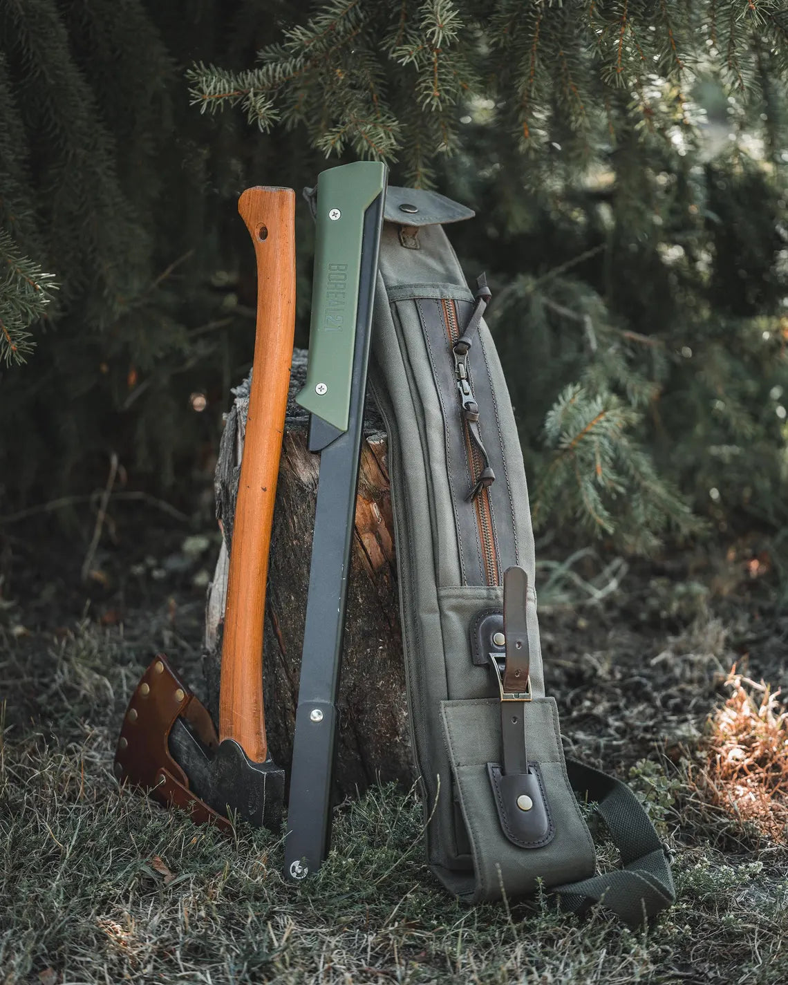Dray Waxed Canvas Bushcraft Axe and Saw Sling in Khaki Green