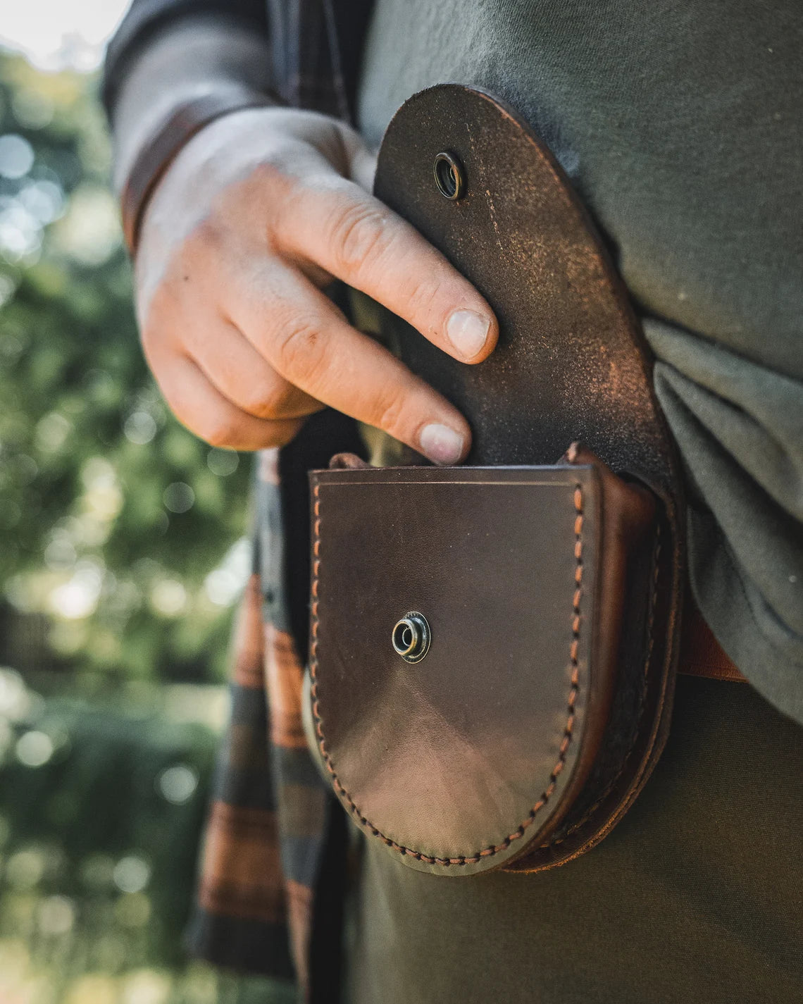 Round Bushcraft Leather Belt Bag for Tin Kits - Tin Included