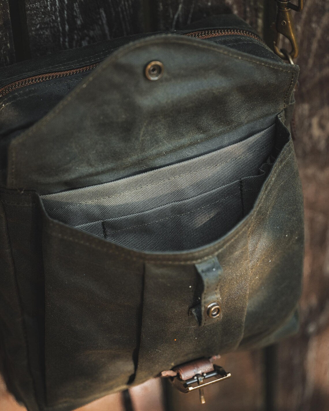 Waxed Canvas Oilskin Satchel in Olive Green