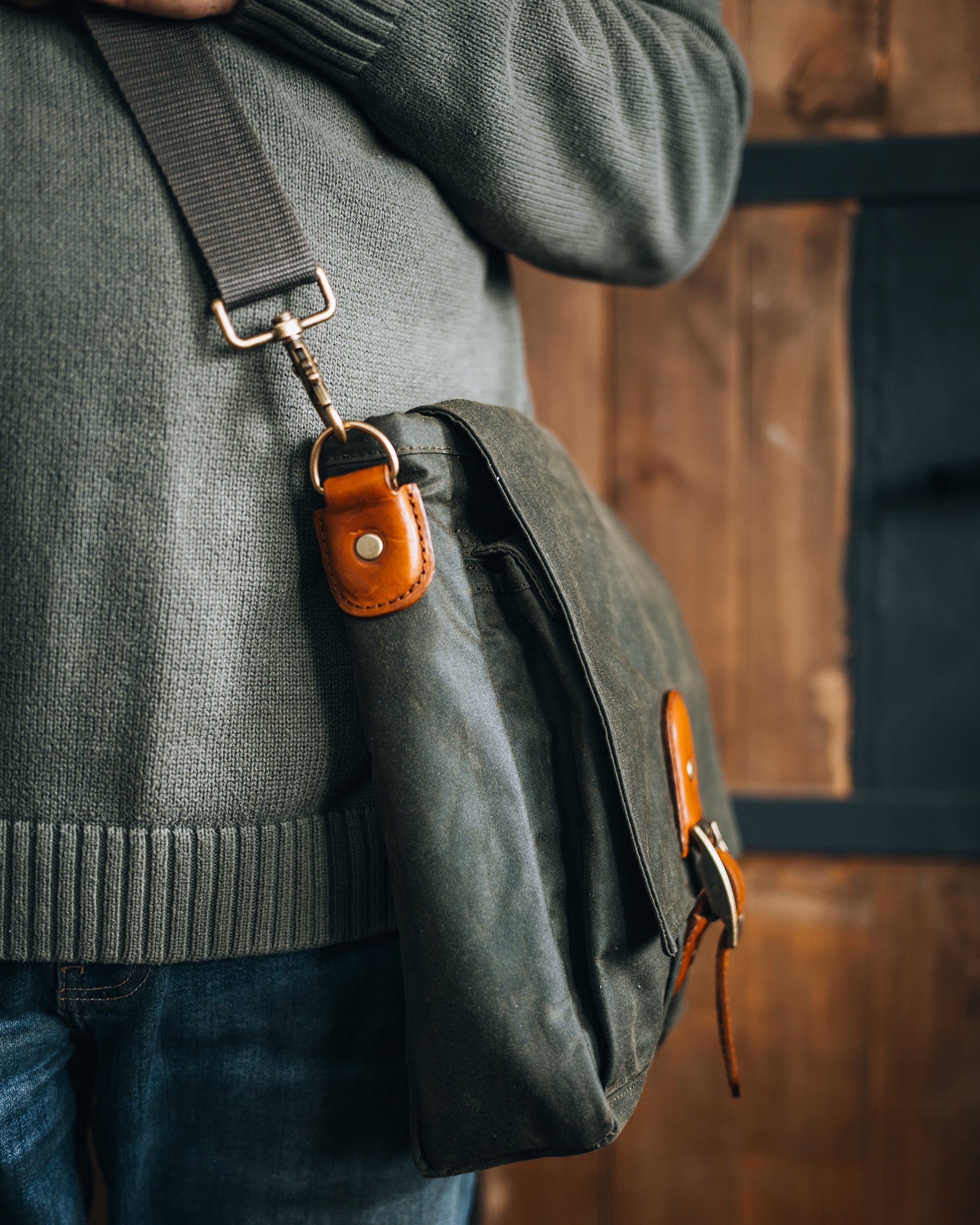 Waxed Canvas Oilskin Satchel in Dark Olive