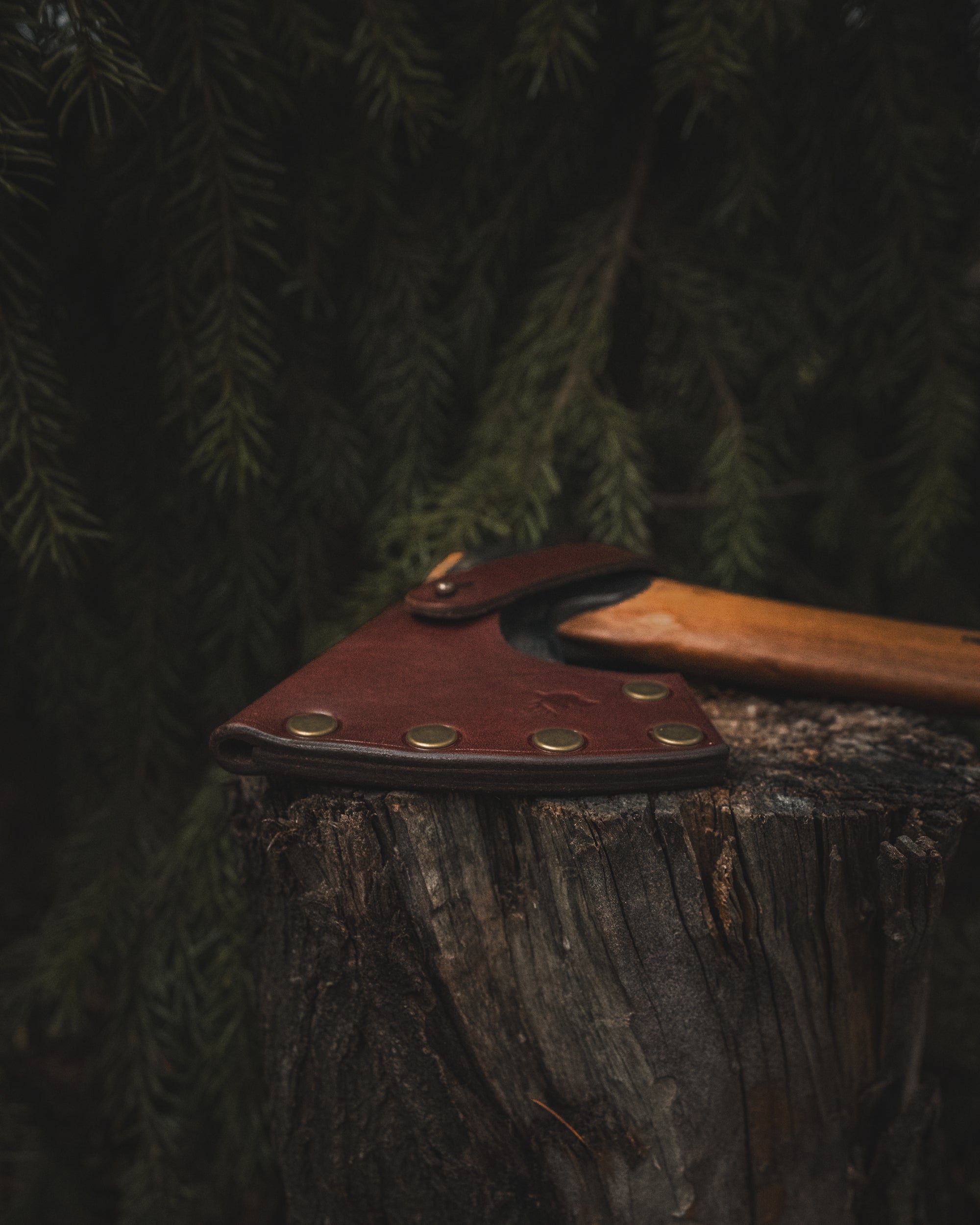 Leather Axe Sheath for 8cm Blades with Rivets