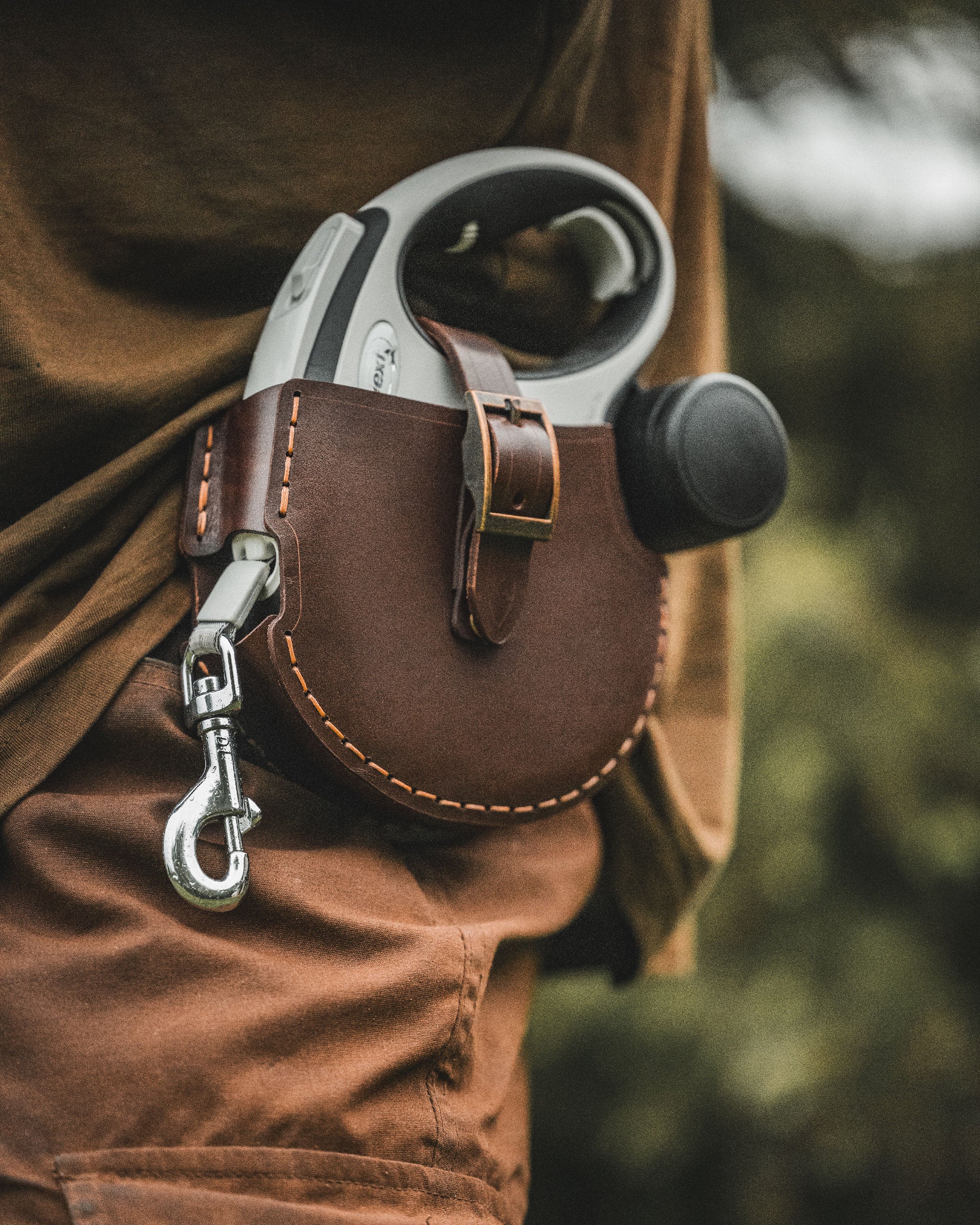 Leather Holster for Flexi Comfort L 8m Dog Lead