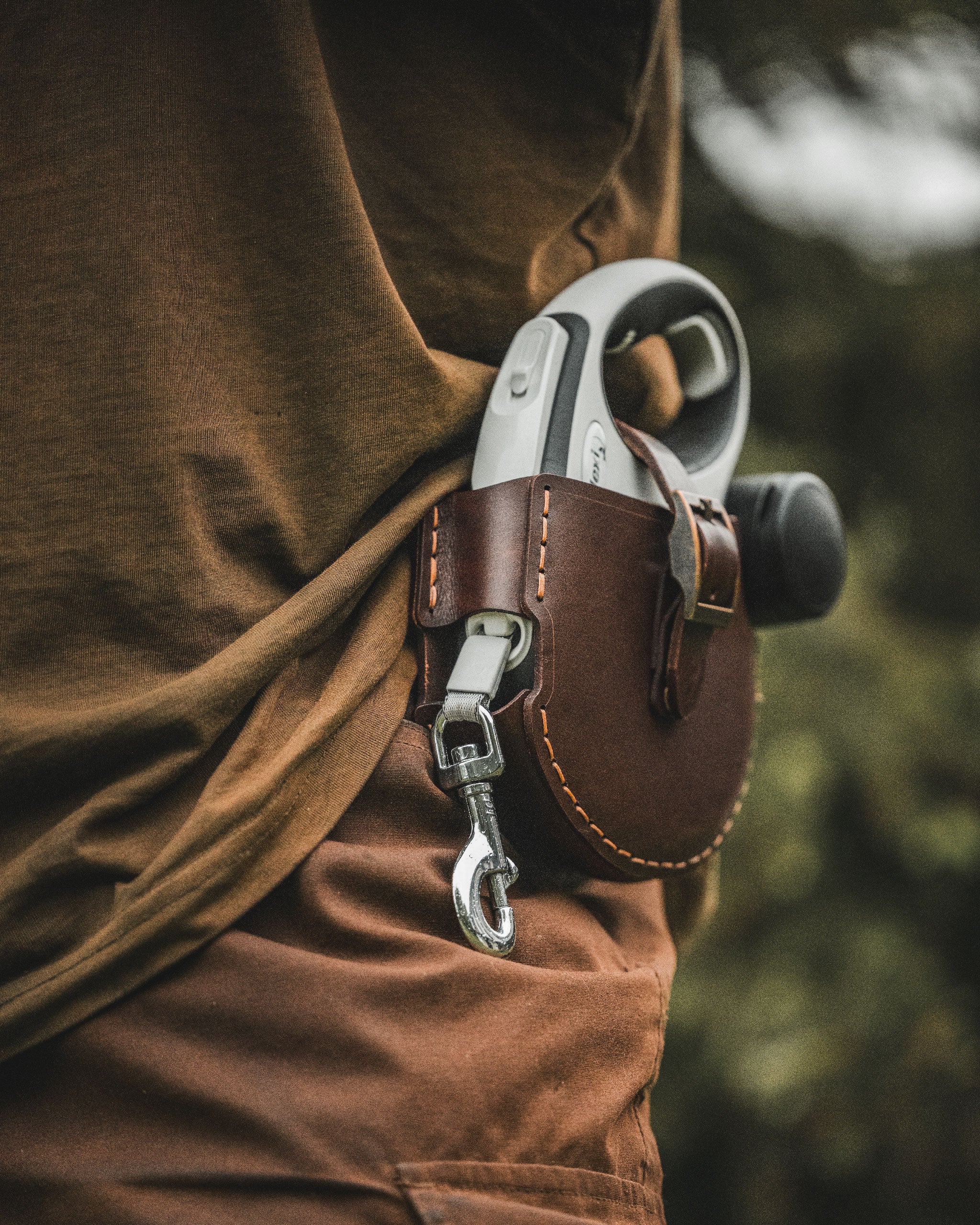 Leather Holster for Flexi Comfort L 8m Dog Lead